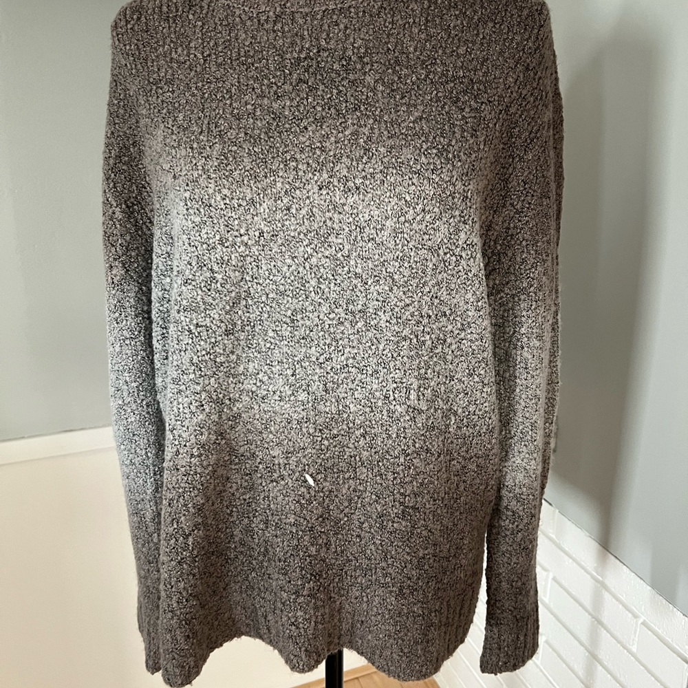 Brooklyn NYC Calling brown ombré sweater